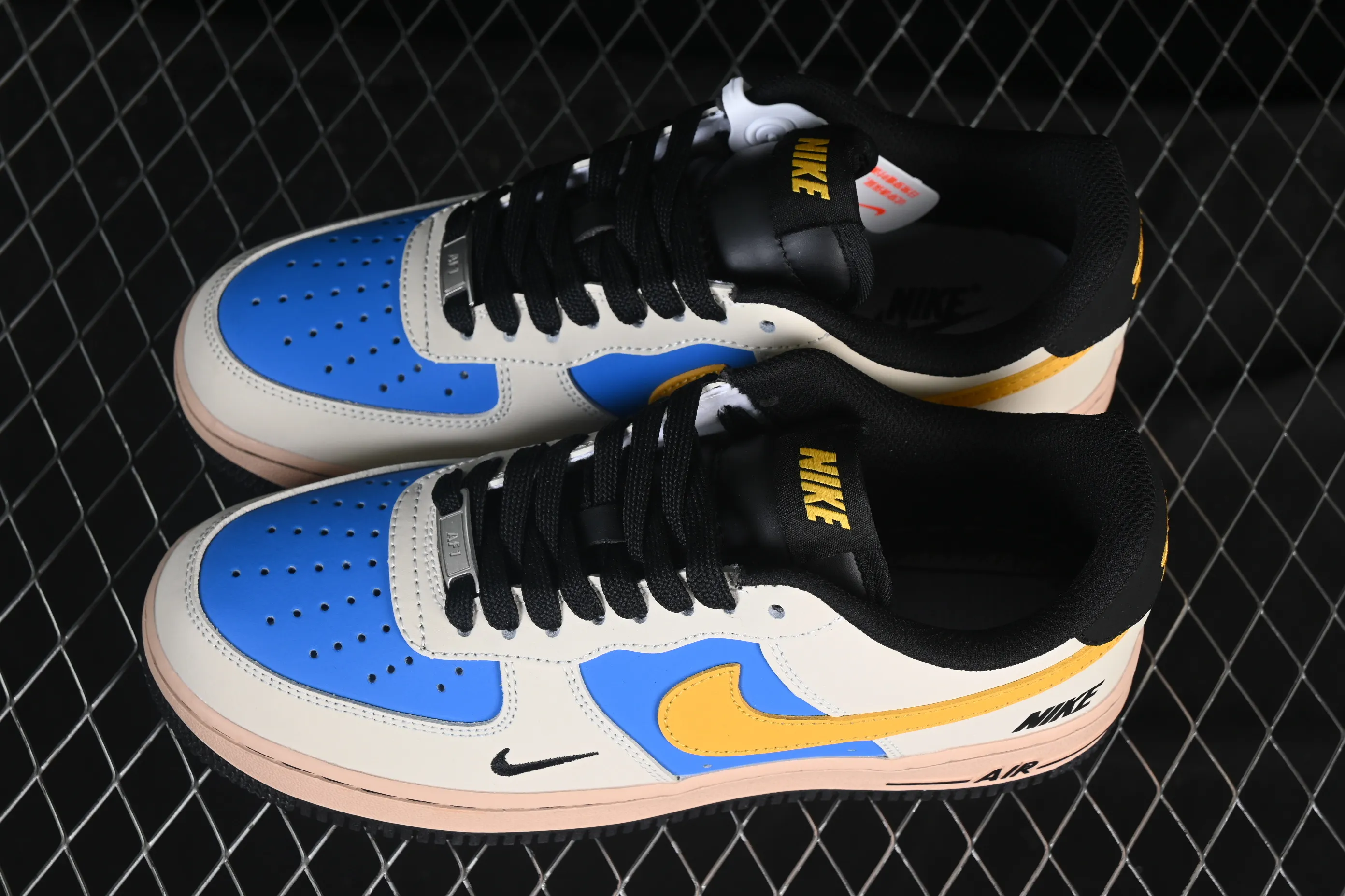 All categories Nk Air Force 1 Air Force series Nk Air Force 1 Low Air Force low-top Nike Air Force 1'07 Low colorful stitching Air Force 1 low-top casual sneakers NH0601-577